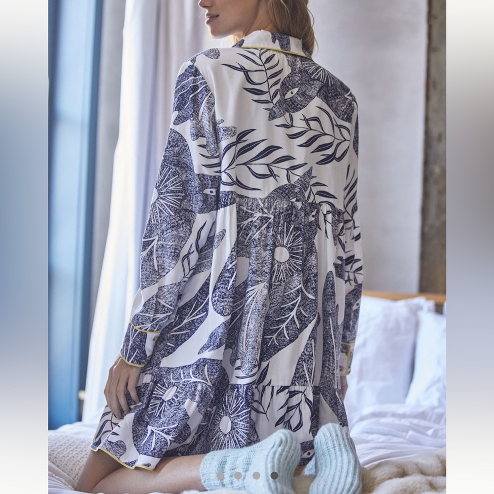 Anthropologie White and Blue Camille Cabanes Botanical Flannel Pajama Set - Picture 4 of 16